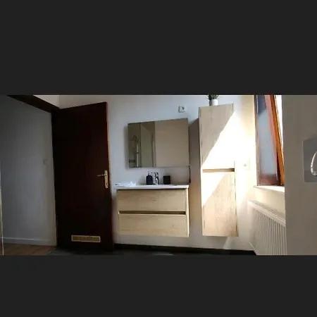 Marci- Sweethome